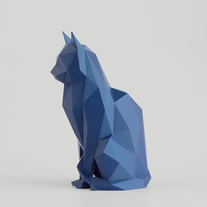 Low Poly Modern Cat Sculpture - Side Profile