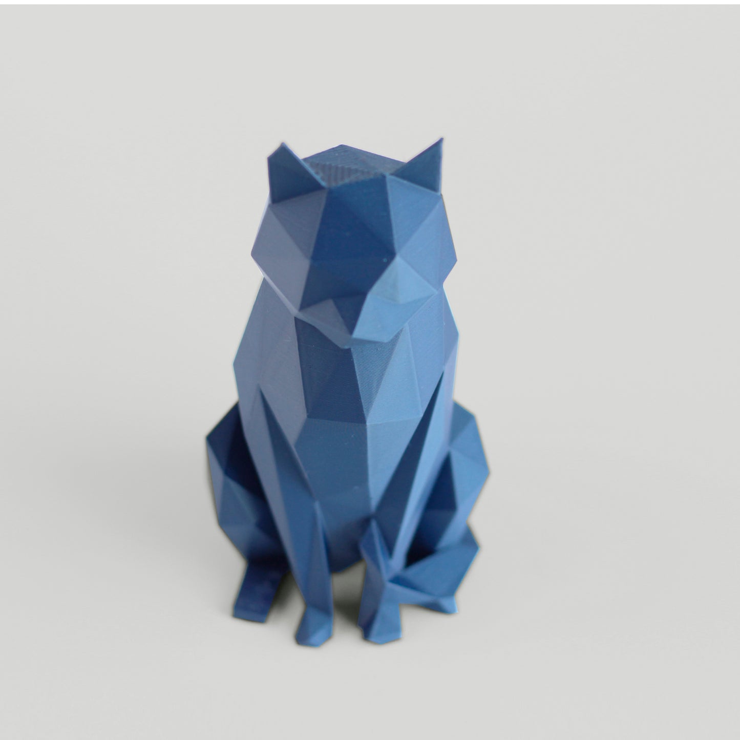 Low Poly Modern Cat Sculpture - Side Profile