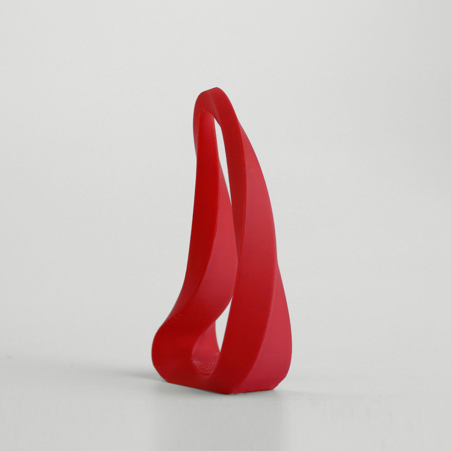 Ribbon Flow Form